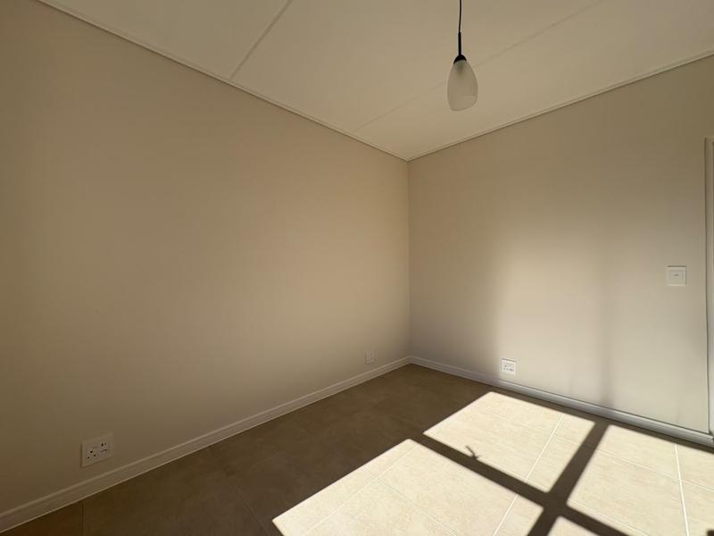 To Let 1 Bedroom Property for Rent in Richwood Western Cape